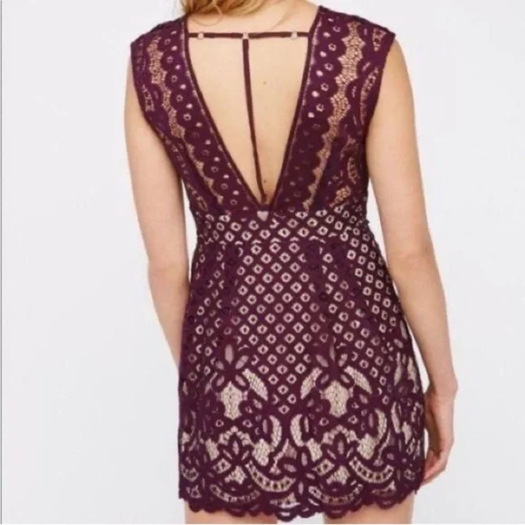 Free people lace T back size 2 - Picture 2 of 3
